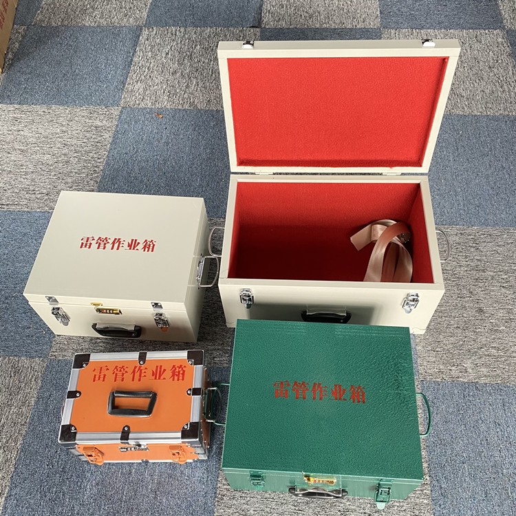 津市爆破工程作业箱如何选择?玻璃钢与传统材质的全面对比